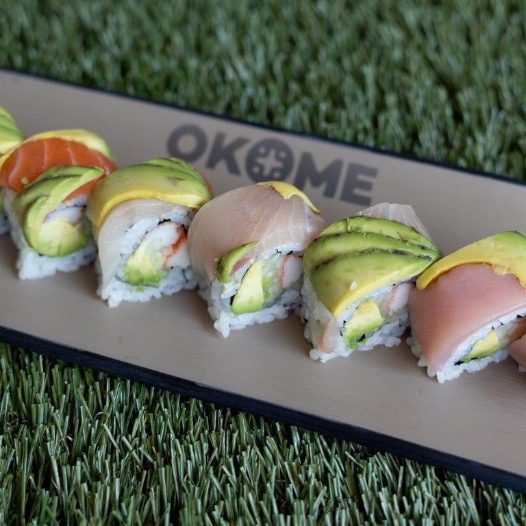 Rainbow Roll (8 pcs)