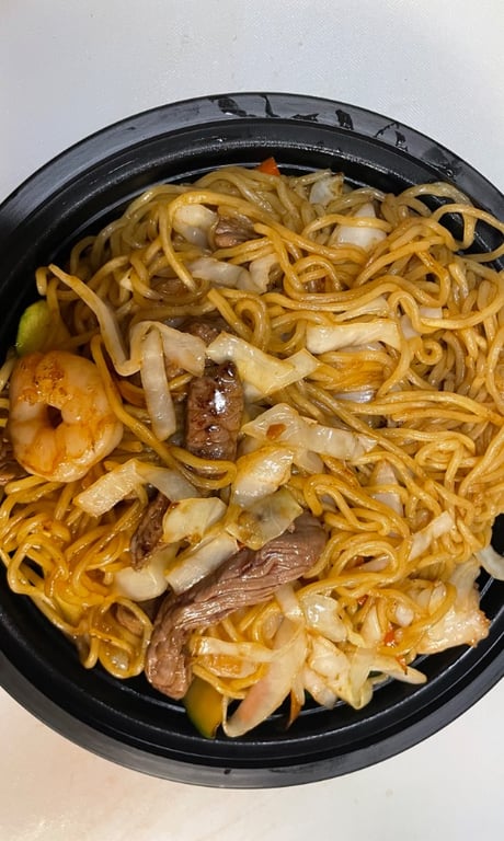 19. Yakisoba Steak Shrimp