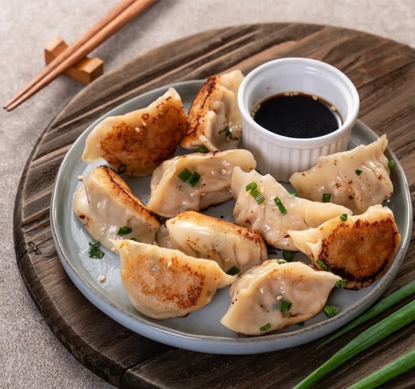 锅贴 7. Fried Dumplings (9)