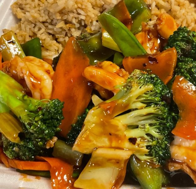SH10. Shrimp with Szechuan Garlic Sauce 四川虾