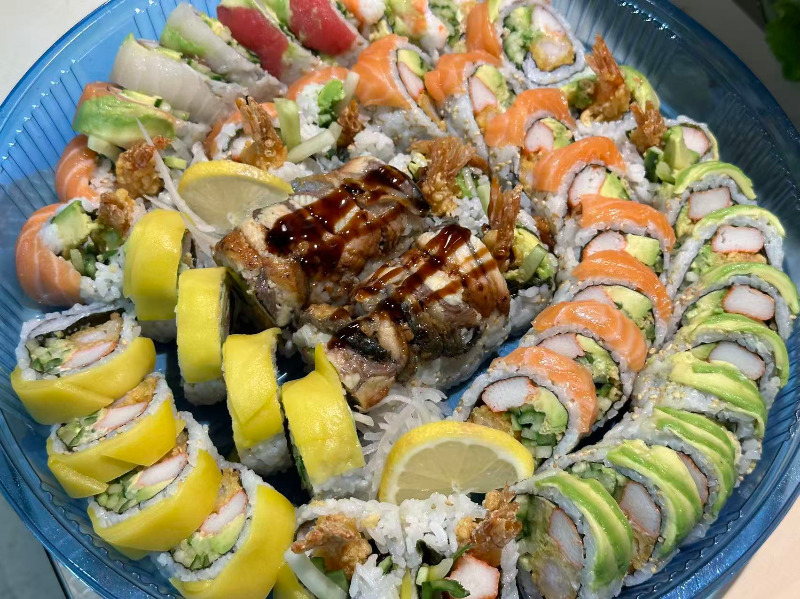 A5. Dragon Roll Tray (50 pcs)