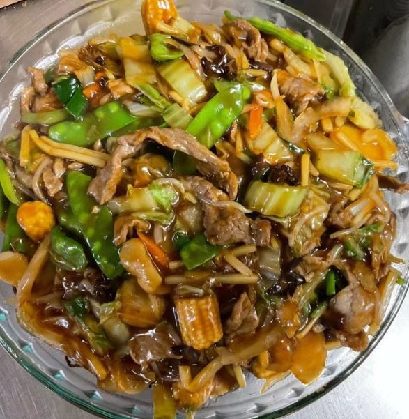 PN17. Beef Pan Fried Noodle 牛炒面