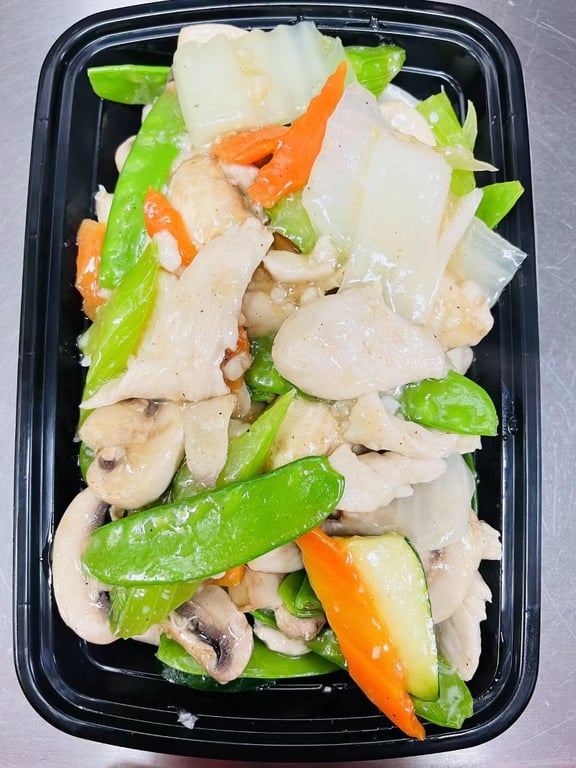 Moo Goo Gai Pan 蘑菇鸡片