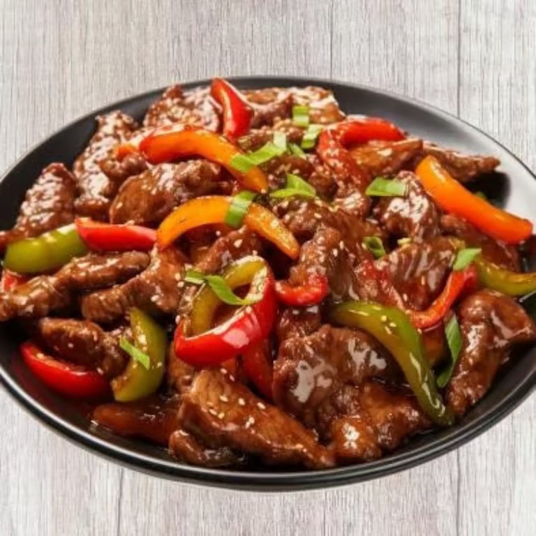 F9. Hot Spicy Beef 香辣牛