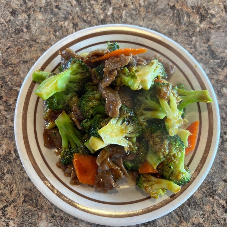 42. 芥兰牛 Beef with Broccoli