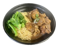 L15. 南乳猪手干捞麺 Braised Pork Knuckles Lomein