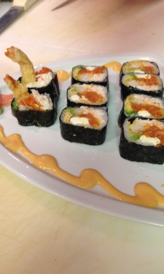 Utah Roll (8 pcs, raw fish)
