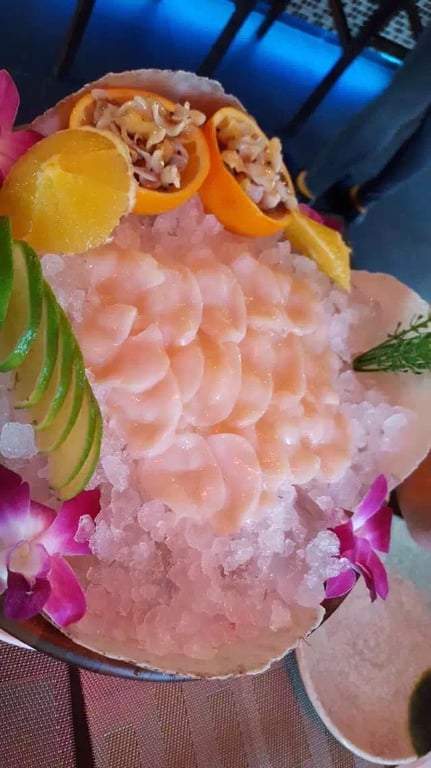Live Scallops Special Appetizer