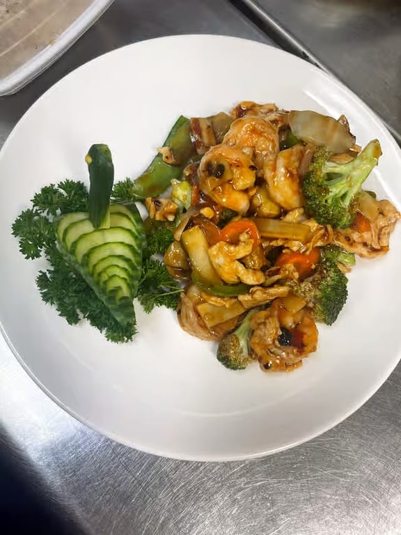 Hunan Chicken & Shrimp 湖南鸡虾