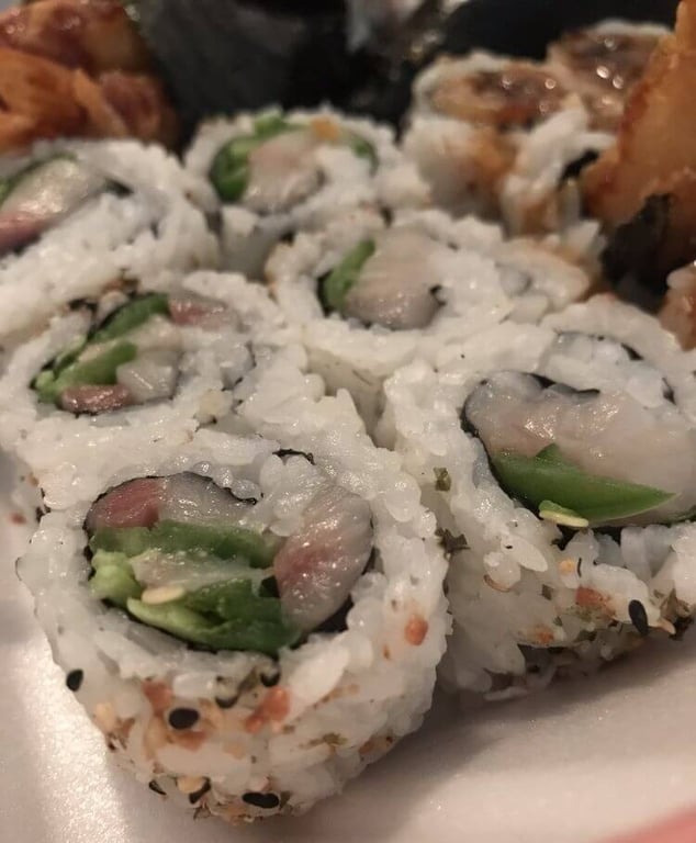 Hamachi Jalapeño Roll