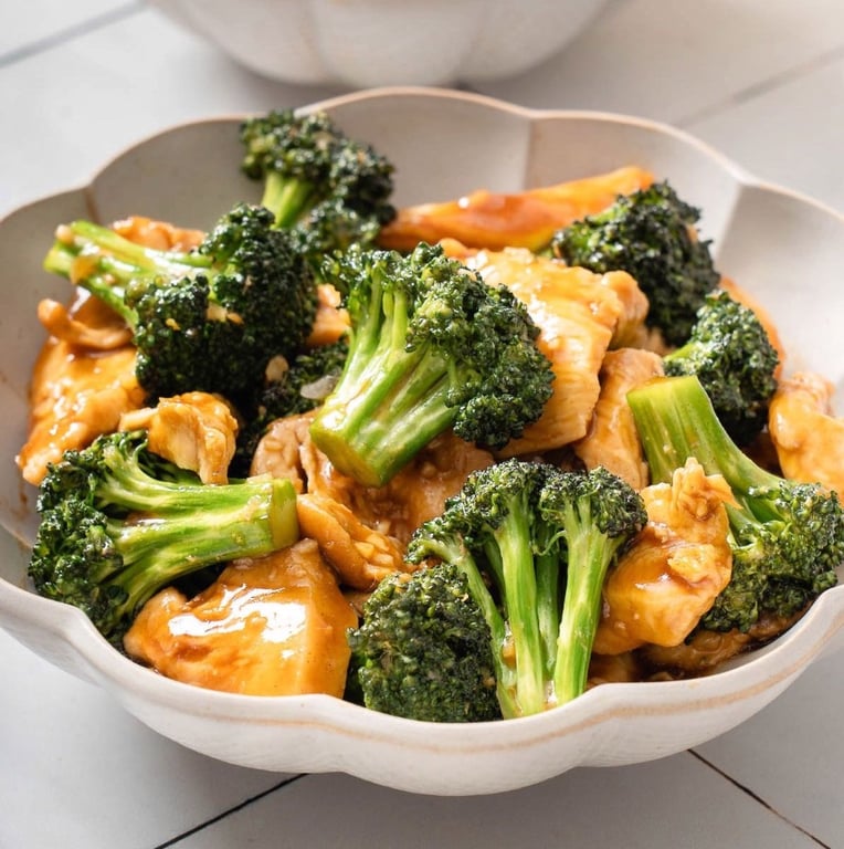 69. Chicken w. Broccoli