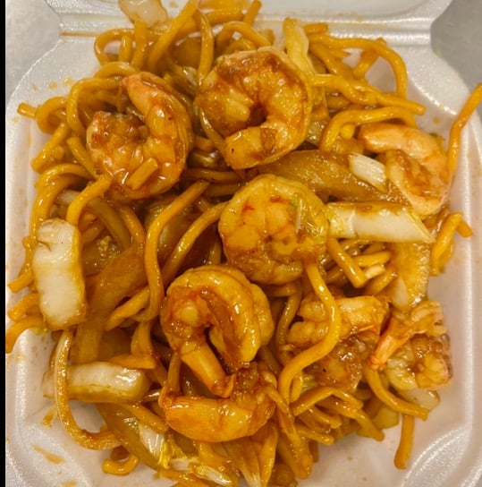 L26. Shrimp Lo Mein
