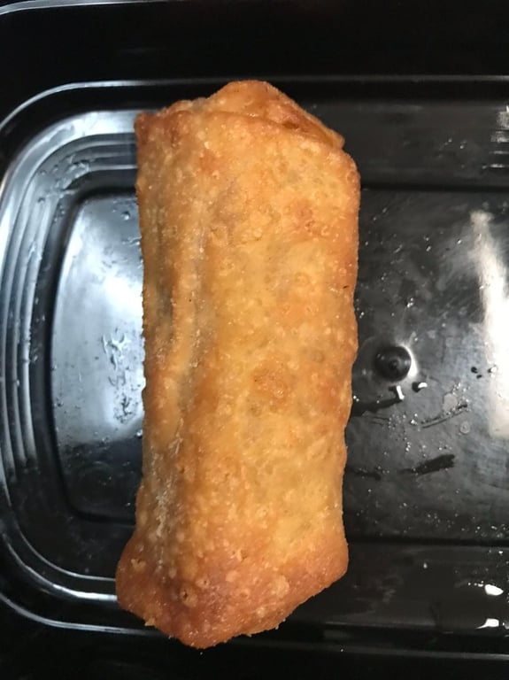 A2. Egg Roll (Pork) 春卷 (猪肉)