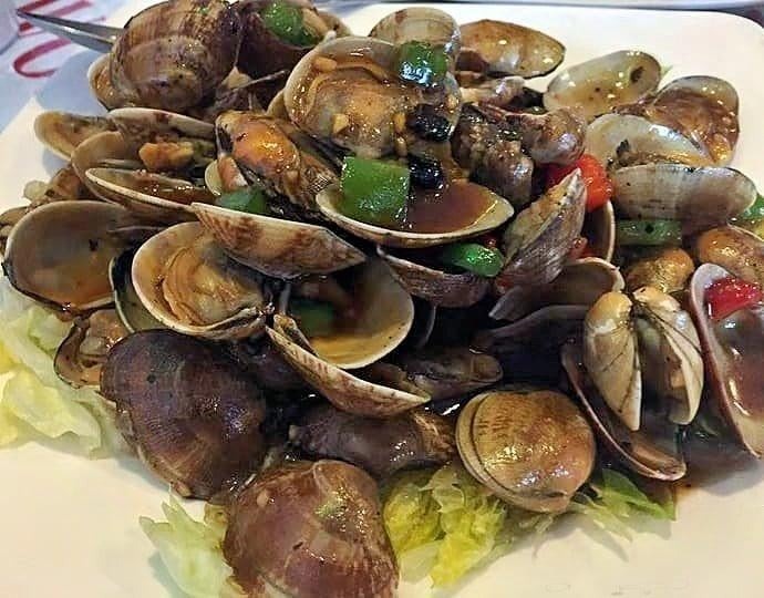 135. Clams with Black Bean Sauce