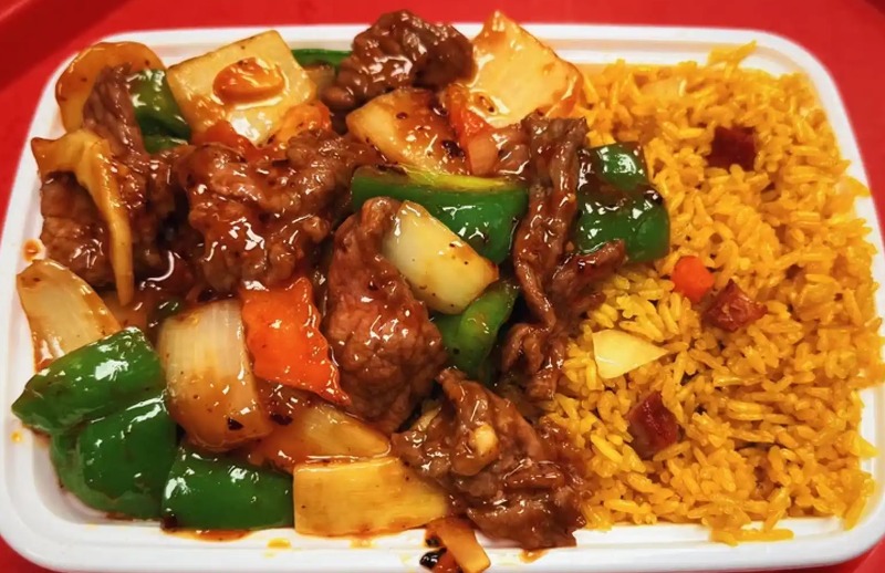 C17. Beef w. Garlic Sauce