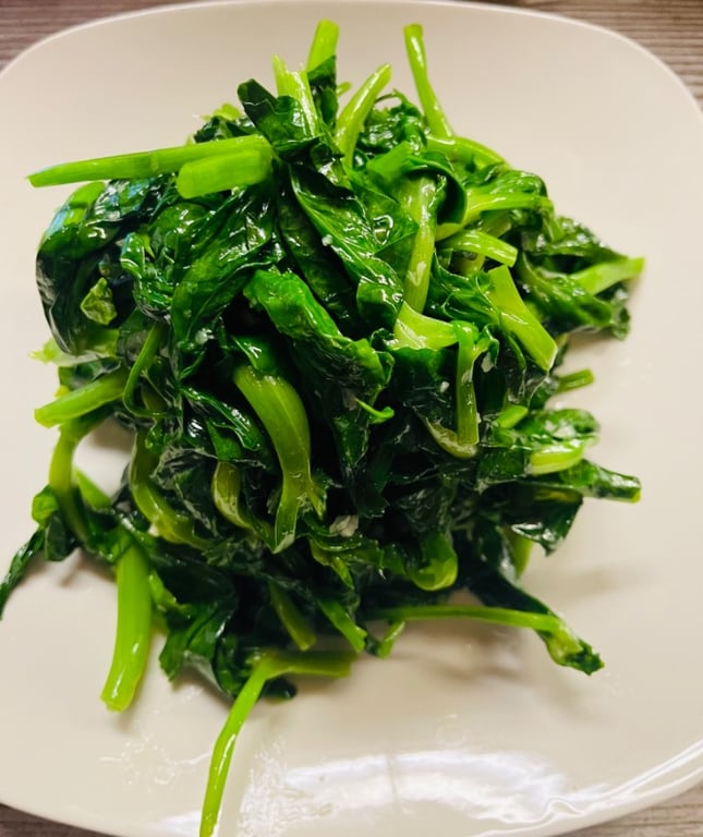 蒜蓉豆苗 Pea Sprout w. Garlic