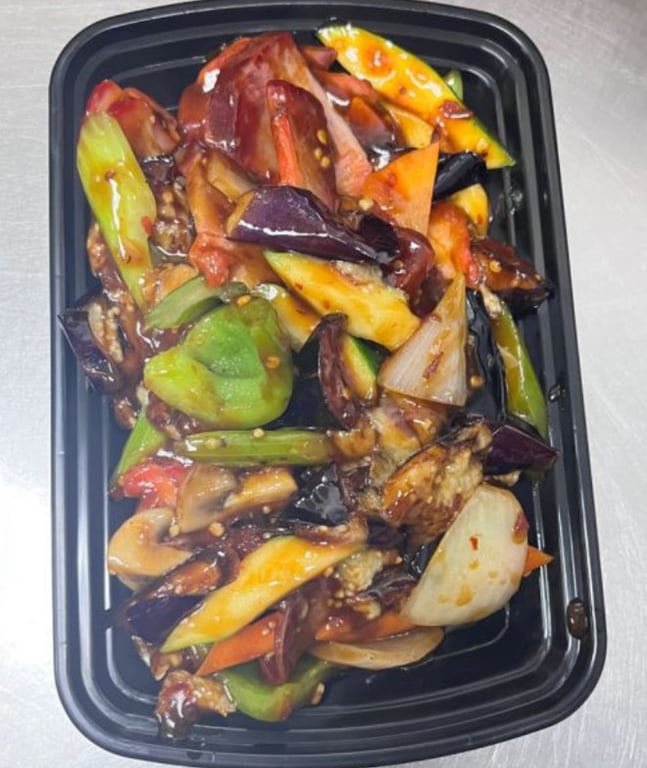 Eggplant w. Roast Pork in Garlic Sauce