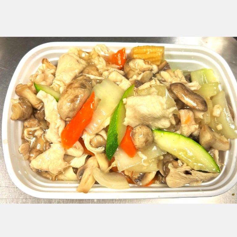 72. Moo Goo Gai Pan