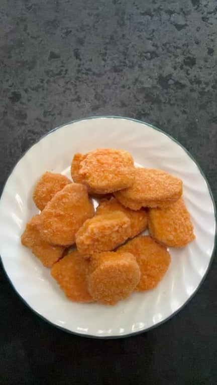 鸡块 Chicken Nuggets (12)