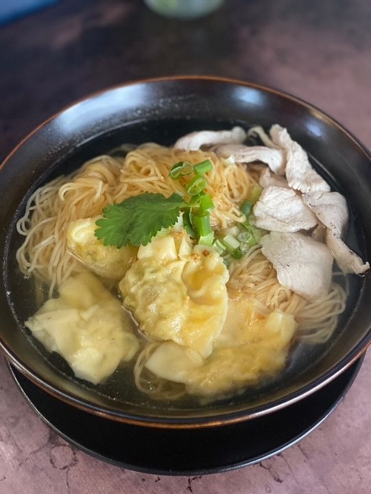 Egg Noodle and Wonton Soup