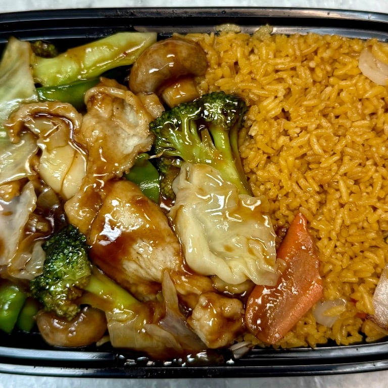 D1. 芥兰鸡 Chicken Broccoli