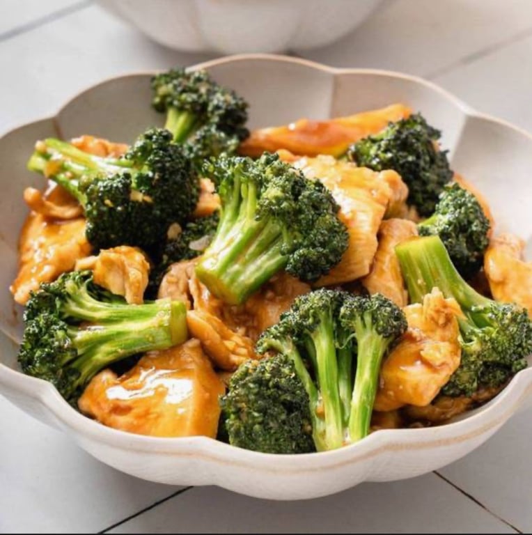 C9. Chicken w. Broccoli