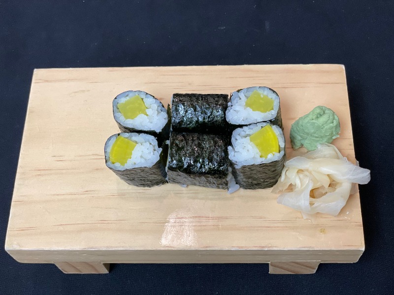 Oshinko Roll