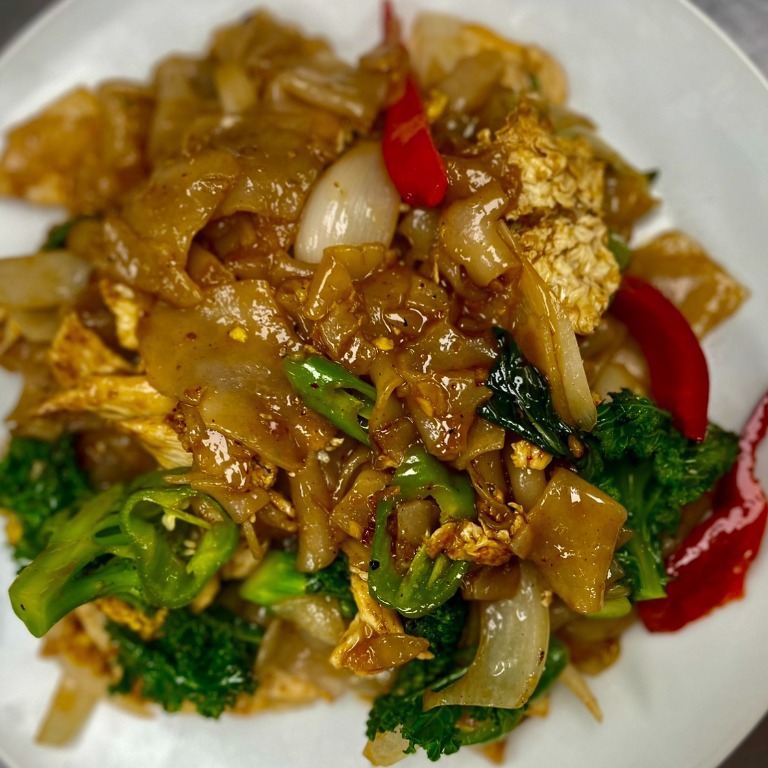 Drunken Noodle