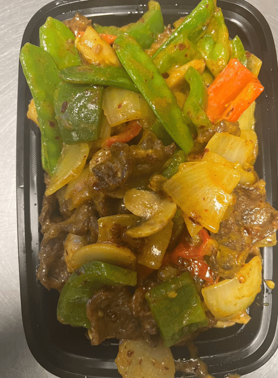 76. 泰式咖喱牛 Beef w. Thai Curry Sauce