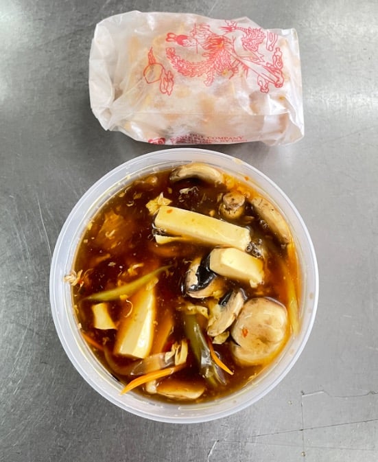 #24. (小) 酸辣汤<br>Pt. Hot & Sour Soup