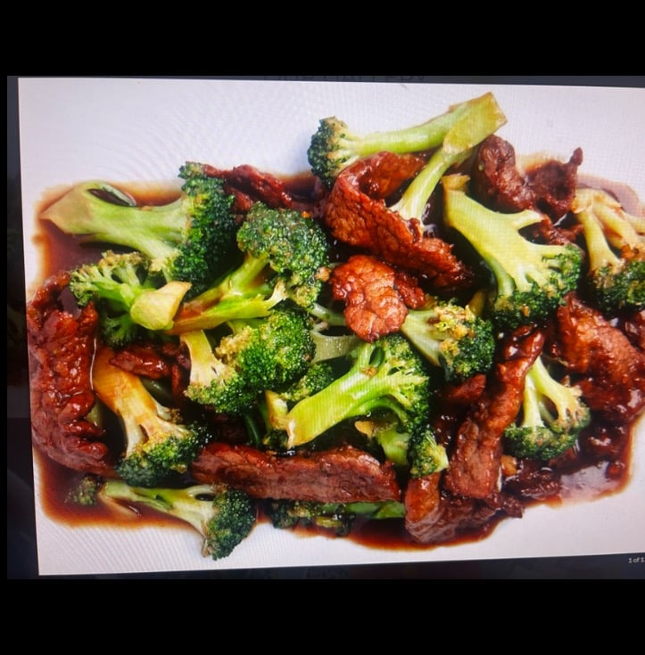 Sliced Beef with Broccoli