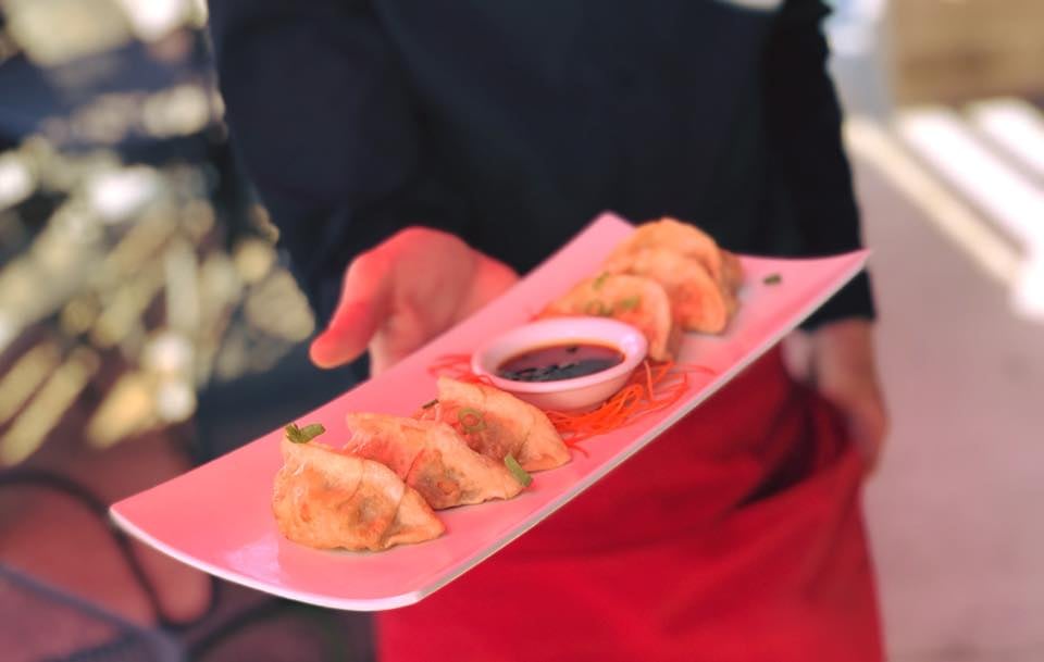 Madai Sushi | Cosmo Roll | All Menu Items