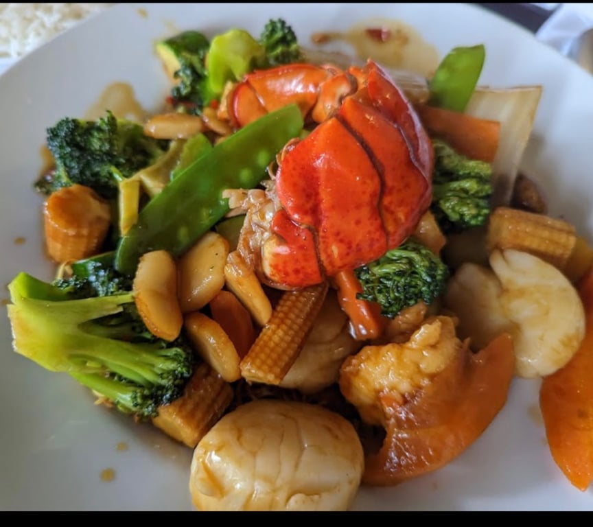 Cantonese Seafood Medley