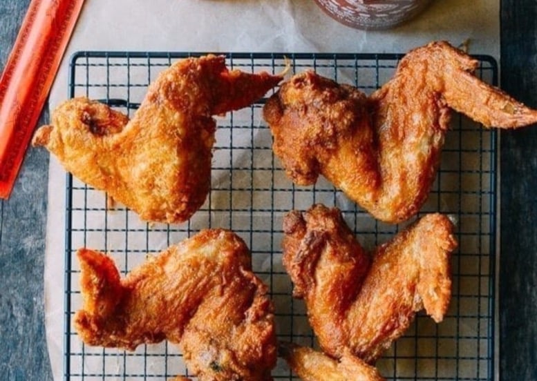 A2. Fried Chicken Wings (4)