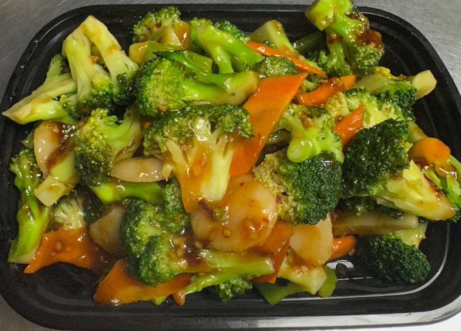 42. Broccoli w. Garlic Sauce