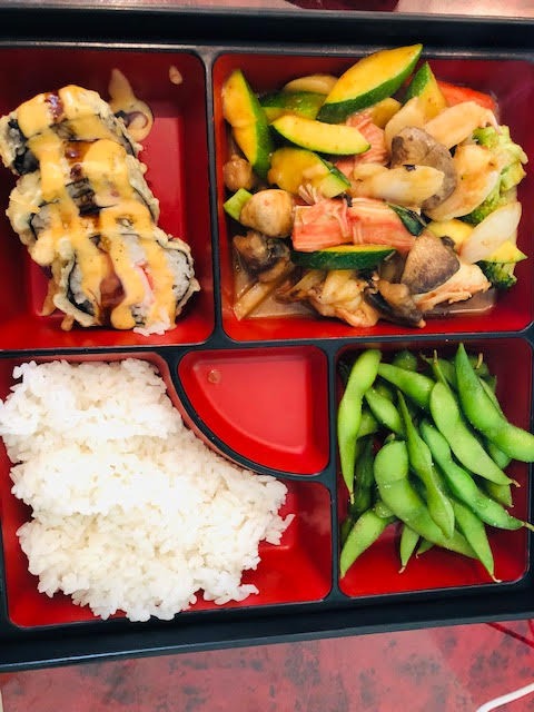 B19. Thai Red Curry Seafood Bento Box