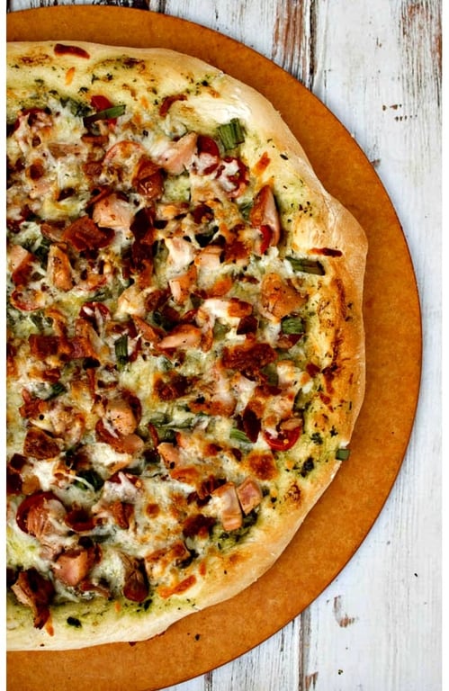Chicken & Bacon with Ranch Pizza Image