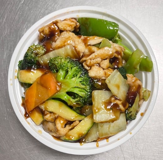 C20. Chicken w. Mixed Vegs