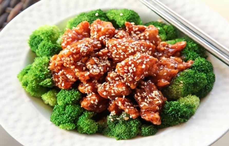 L17. Sesame Chicken