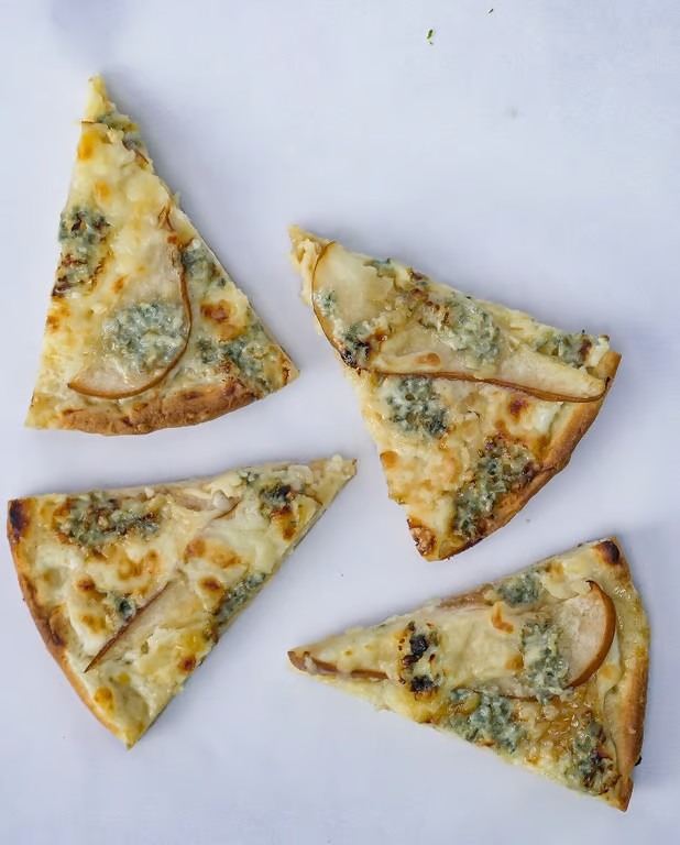 Pizzas Poire & Bleu