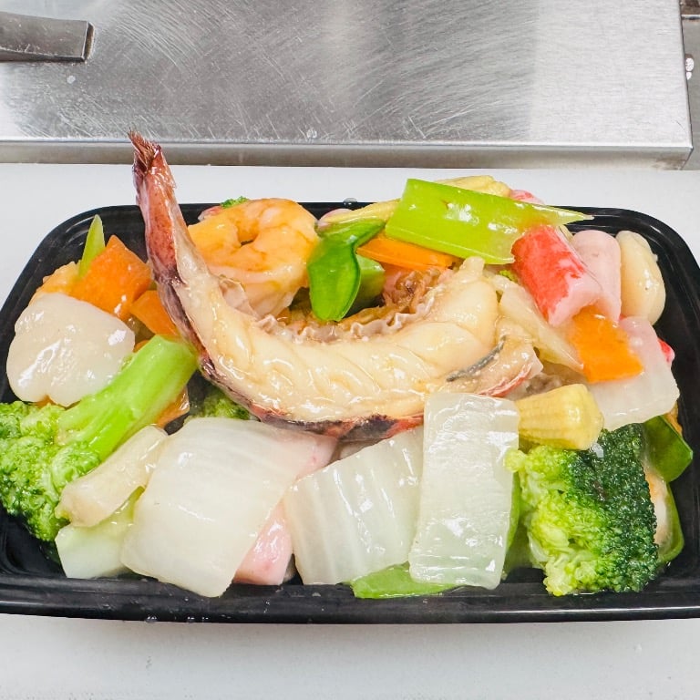 H 4. Seafood Combination (海鲜大会)