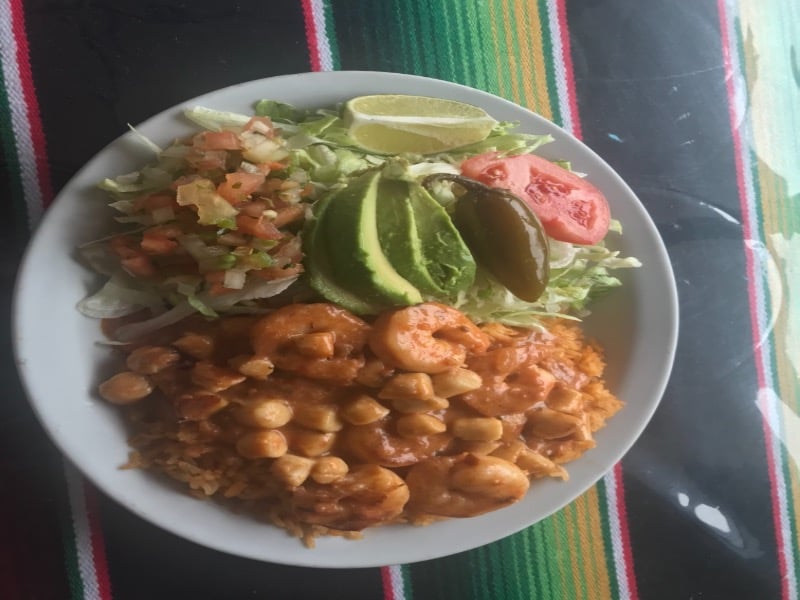 Camarones y Scallops