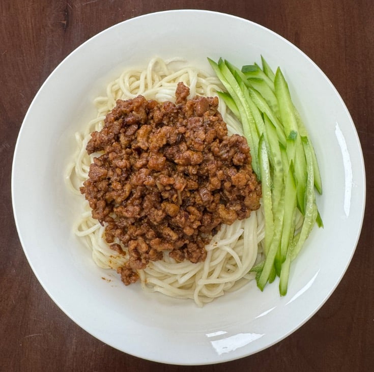 炸酱面 Fried Sauce Noodles