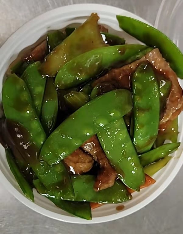 65. Beef with Snow Peas
