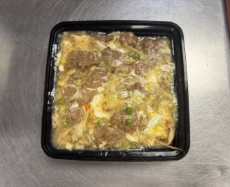 C5.滑蛋牛炒河 Beef with Scramble Egg Chow Foon