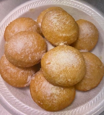 17. Fried Donuts (10 pcs)