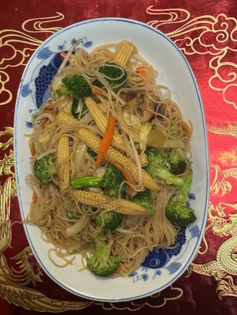 51. Vegetable Rice Noodles