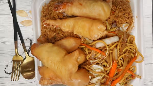 D9. Fried Shrimp, Lo Mein & Chicken Fingers