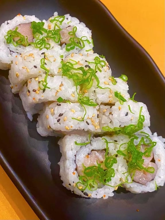 Yellowtail Roll