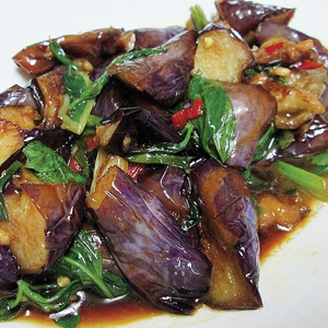 T31. Eggplant Fried w. Basil 九層塔炒茄子 Image